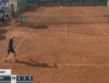 Πολύ γέλιο: Αυτό είναι το κορυφαίο σπάσιμο ρακέτας!